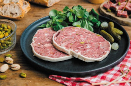 Tête de porc roulée pistachée