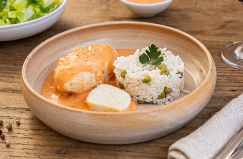 Lot de 2 quenelle de brochet sauce Nantua et son riz