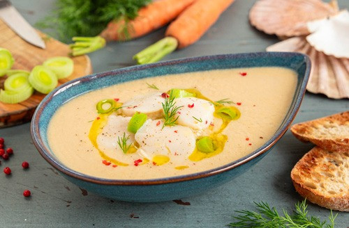 Velouté de poireaux et Saint-Jacques