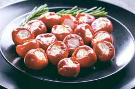 Peperoncini fourrés à la ricotta
