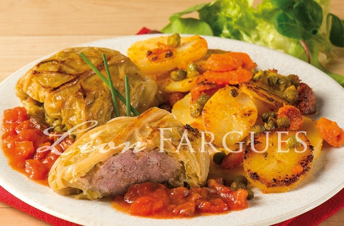 Chou farci et sa jardinière de légumes