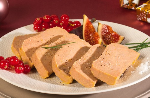 Foie gras de canard entier du Sud-Ouest à la fleur de sel de guérande mi-cuit